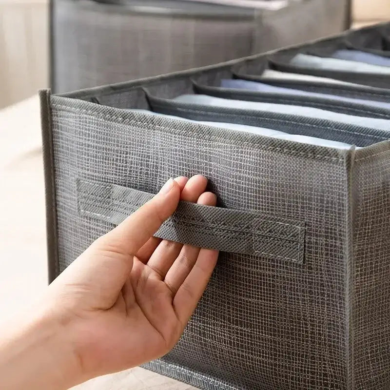Caixa para Organização de Roupas - ClothesOrganizer